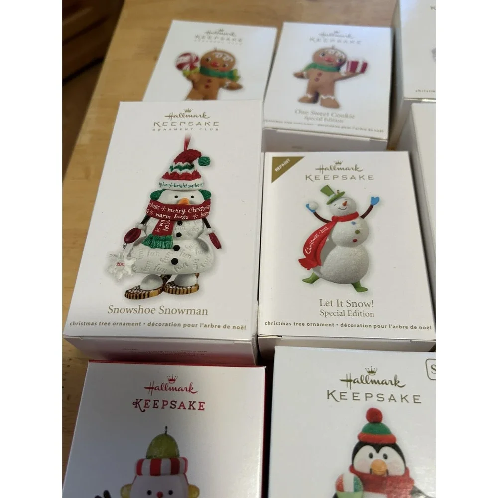 lot of 12 hallmark‎ keepsake ornaments Snowman Gingerbread penguin